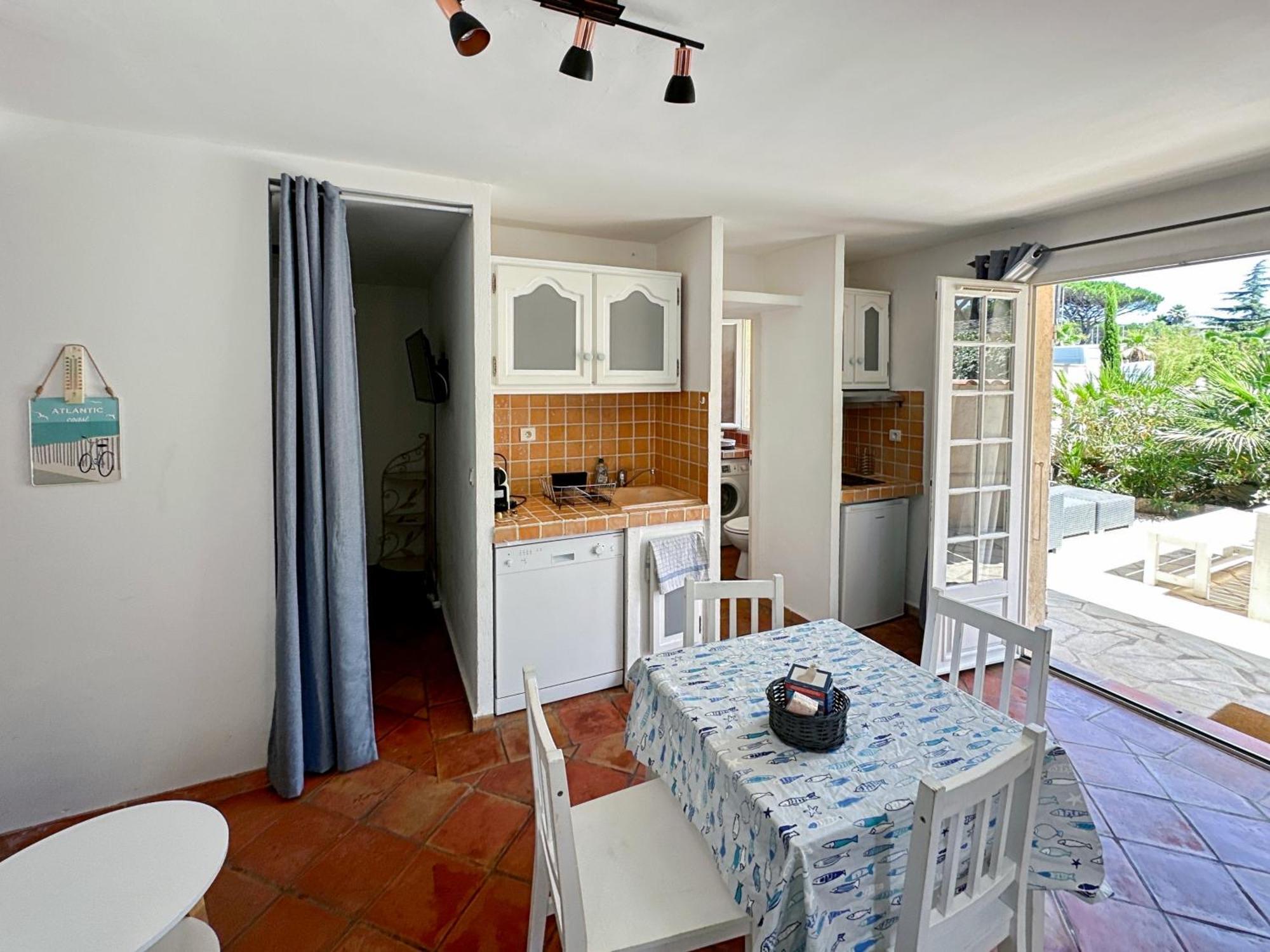 Superbe Emplacement , Terrasse Et Parking! Saint Tropez Exteriér fotografie